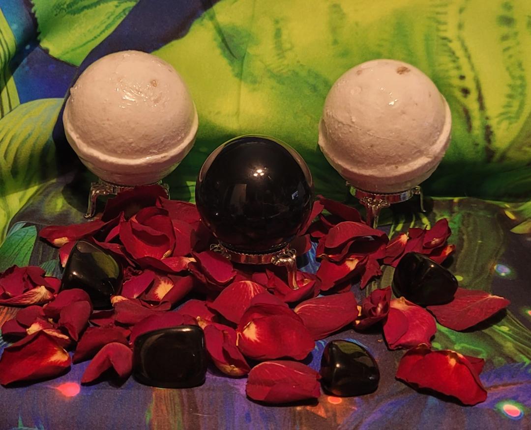 OATMEAL, MILK AND HONEY BATH BOMB